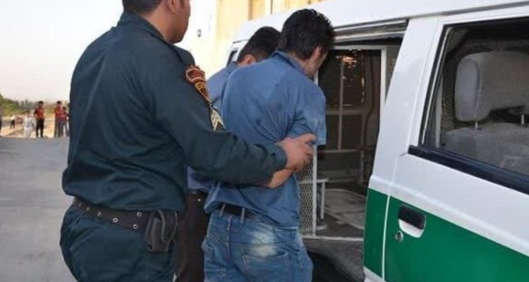 اجرای چهاردهمین مرحله طرح آرامش در شهر/ دستگیری 100 خرده فروش مواد مخدر در ایلام