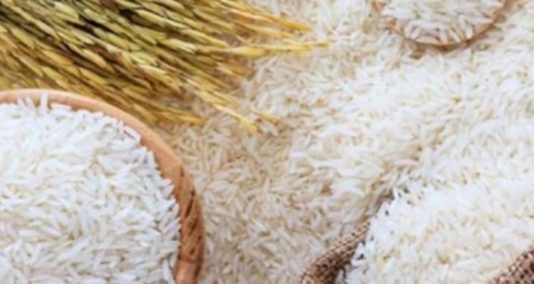 توزیع بیش از 6 هزار کیلوگرم برنج در بین خانواده‌های نیازمند ایلامی