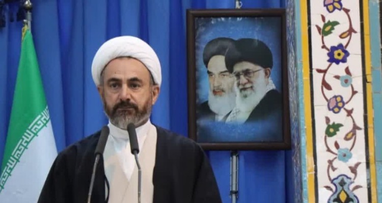 ثمره خون شهدای مقاومت موثرتر از زمان حیات آنان است