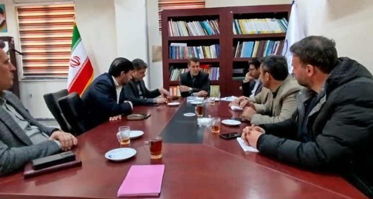 ساماندهی نیروهای شرکتی و کارگری شهرداری ایلام در اولویت باشد