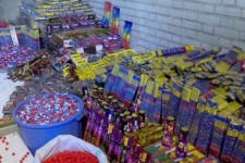 کشف بیش از 37 هزار عدد مواد محترقه در ایلام