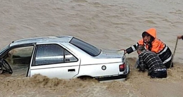 هشدار نارنجی سازمان هواشناسی؛ تشدید بارش ها و احتمال وقوع سیلاب در ایلام