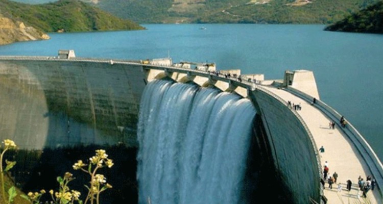 83 درصد ظرفیت سد ایلام تکمیل شد