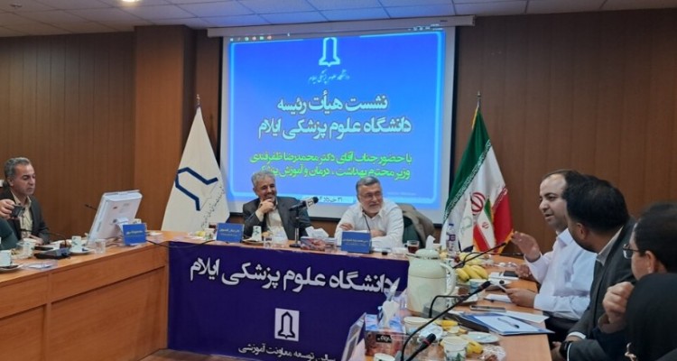 وزیر بهداشت: وارد چاله جمعیتی شده ایم