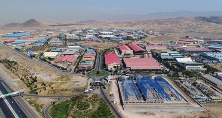 اختصاص خط اعتباری ۱۰۰ میلیارد تومانی به صنعت ایلام