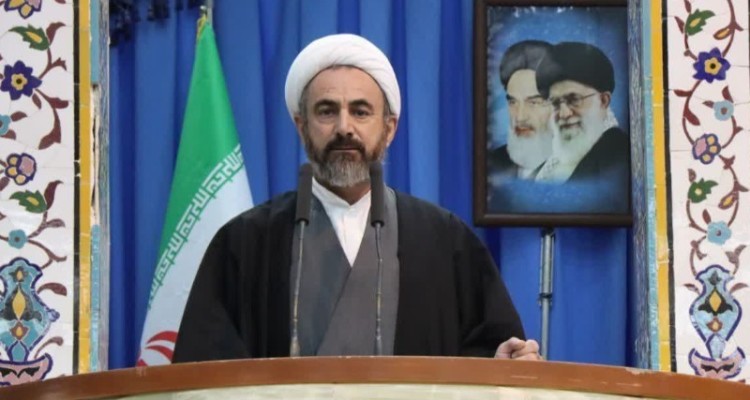 حمایت مردم پشتوانه گران بها نظامی اسلامی بود