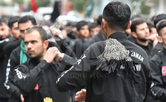 عکس/ ایلام در سوگ عاشورا؛ شهر عزادار حسین است