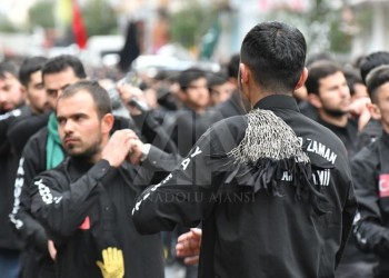 عکس/ ایلام در سوگ عاشورا؛ شهر عزادار حسین است