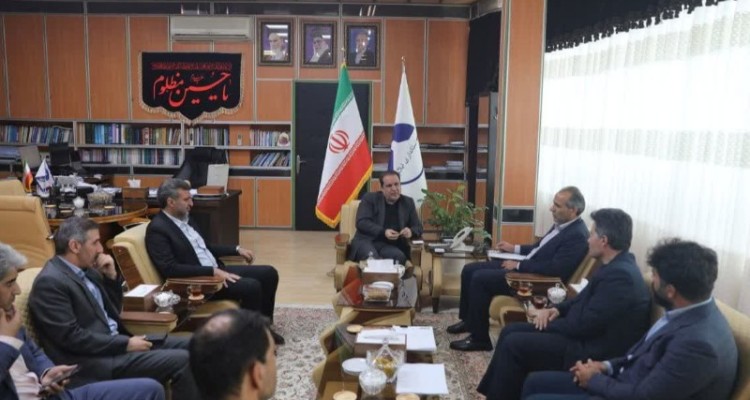 پارکینگ اربعین مسقف و مجهز به پنل خورشیدی می شود