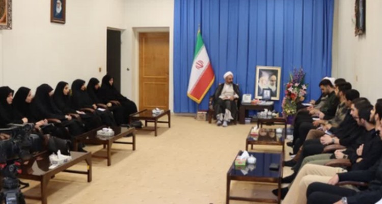 خون شهدا انسجام اجتماعی و وحدت ملی را احیا کرد