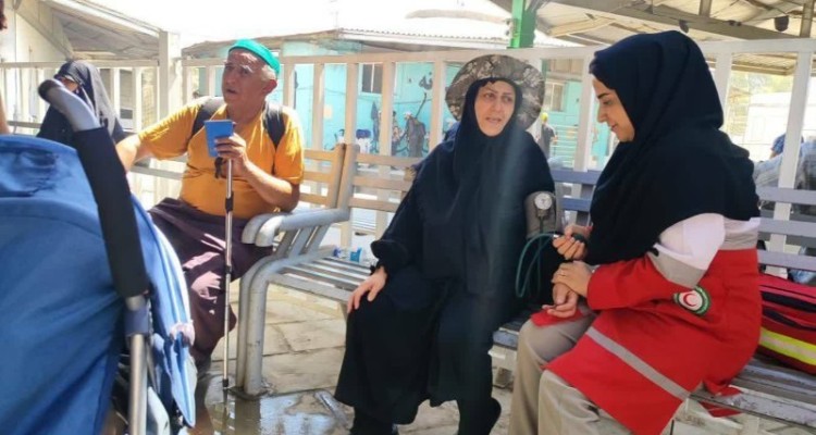 ارائه ۴ هزار خدمت درمانی به زائران در پایانه مرزی مهران