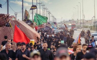 فیلم/ ما تشنه عشقیم و شنیدیم که گفتند رفع عطش عشق فقط نام " حسین" است
