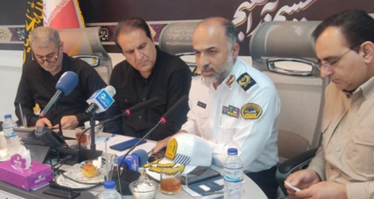 استقرار تیم هایی در پایانه مرزی مهران جهت جلوگیری از بازگشت خالی اتوبوس ها