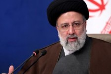 رئیسی: کمبودی در زمینه واکسن‌ کرونا نداریم/ کلاس‌های درس و امتحانات حضوری شود