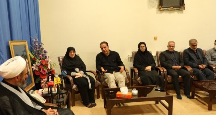 همدلی و مشارکت عمومی پشتوانه ای ارزشمند برای عبور از دشواری ها است