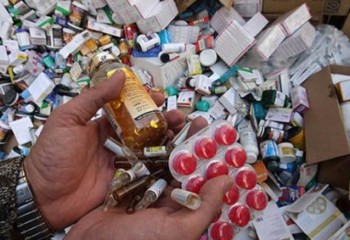 ضبط ۶۱۸ قلم دارو و واکسن تاریخ گذشته در ایلام