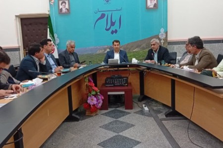 نصب ۷۵ دکل از قطعه دوم خط انتقال برق سیمره ـ ایلام