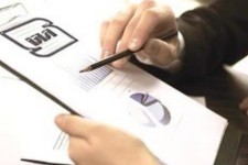 دادگستری ایلام به کمک استانداردسازی می‌آید