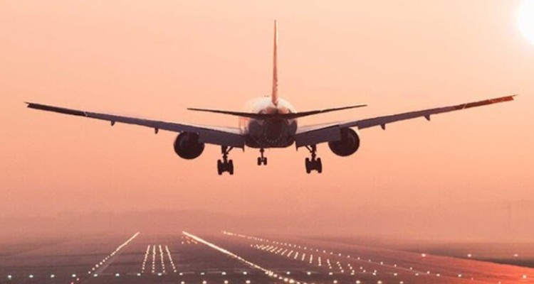 بارش برف پرواز ظهر فرودگاه شهدای ایلام را لغو کرد