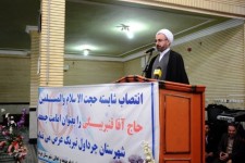 نفوذ کلام ائمه جمعه منوط به حضور منسجم و پرشور نمازگزاران است