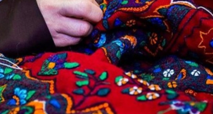 ۱۰ کارگاه صنایع‌ دستی در ایام دهه فجر در ایلام افتتاح می‌شود