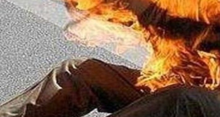 ماجرای خودسوزی شهروند ایلامی/ از انکار بنیاد مسکن تا ورود دادستانی به موضوع