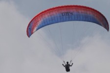 «دهلران» میزبان مسابقات کشوری پاراگلایدر می‌شود