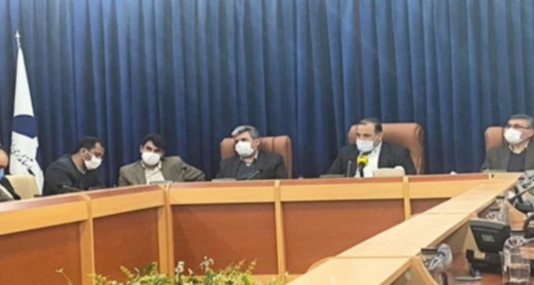 استاندار ایلام: عملکرد خود را در یک ویترین شیشه‌ای گذاشته‌ام/وام دار کسی نیستم