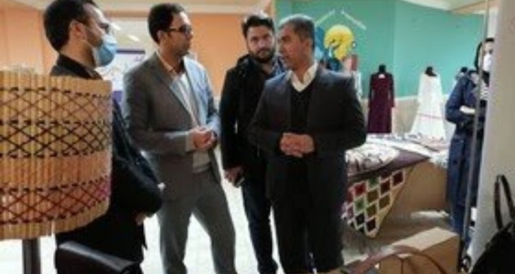 چهارمین نمایشگاه دستاوردها و توانمندهای مرکز اشتغال جهاد دانشگاهی ایلام افتتاح شد