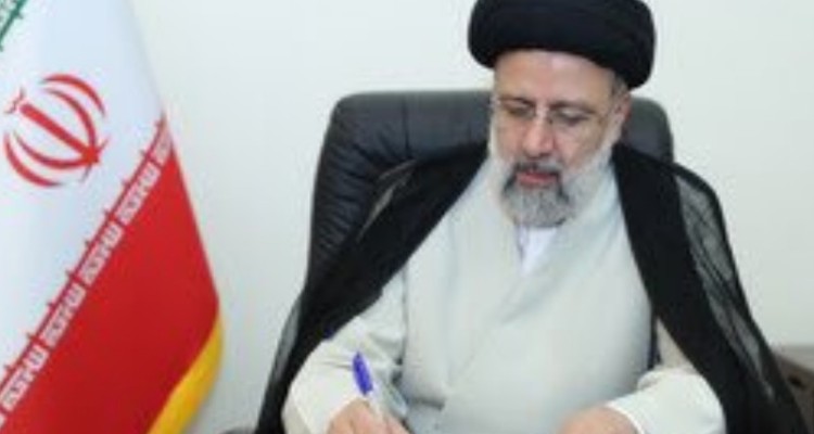 استاندار و مجمع نمایندگان استان ایلام با رئیس‌جمهور دیدار کردند