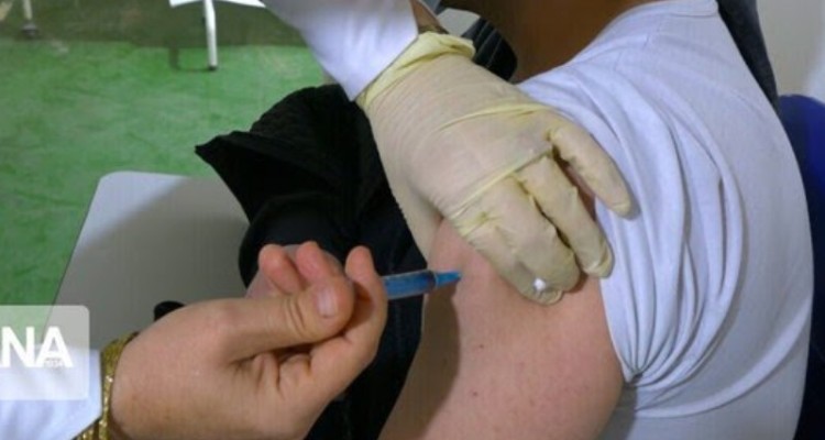 ممنوعیت ورود کارکنان فاقد کارت واکسن به ادارات و آغاز جشن های دهه فجر در ایلام