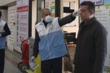 محدودیت ۲ هفته ای تردد در مرز مسافربری مهران اعمال شود