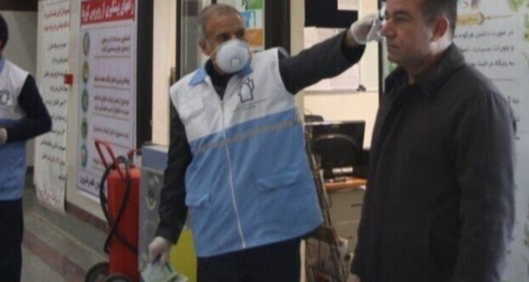 محدودیت ۲ هفته ای تردد در مرز مسافربری مهران اعمال شود