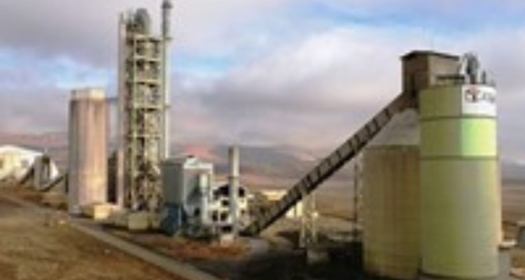 ورود دستگاه قضا برای حل مشکلات سه واحد تولیدی در ایلام