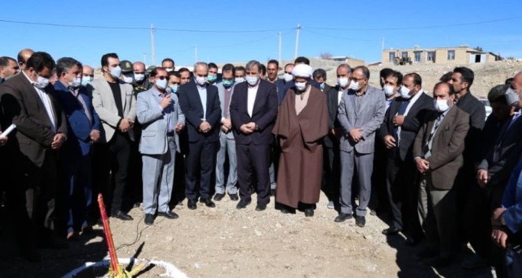 طرح گازرسانی به ۲۵ روستا و شهرک صنعتی هلیلان بمناسبت ایام الله دهه فجر افتتاح و کلنگ‌زنی شد