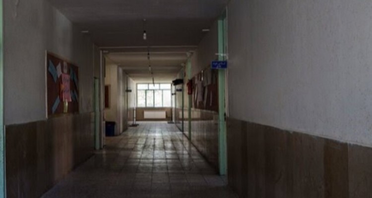 شیوع اُمیکرون مدارس دره شهر را تعطیل کرد