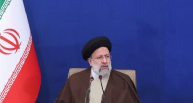 رئیسی: آیین‌نامه اصلاح تعرفه خدمات پرستاری هرچه سریع‌تر اجرایی شود