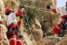 نجات مرد ۶۰ ساله در ارتفاعات کبیر کوه شهرستان ملکشاهی