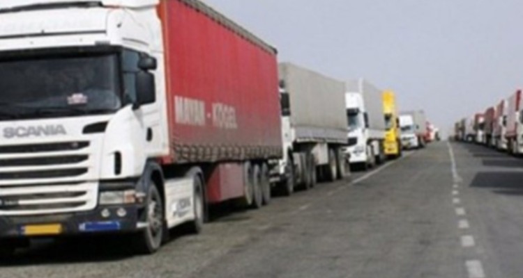 یک میلیون و ۷۳۶ هزار تن انواع کالا در ایلام جابجا شد