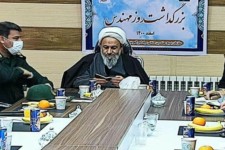 مهندسین با دو بال علم و ایمان کشور را در عرصه اقتصادی تقویت کنند