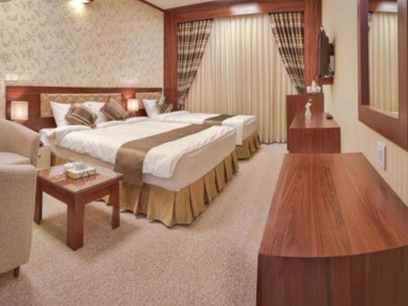 بهرام نیا: ایلام حداقل به ۱۰ هتل با کیفیت نیاز دارد بهرام نیا: ایلام حداقل به ۱۰ هتل با کیفیت نیاز دارد