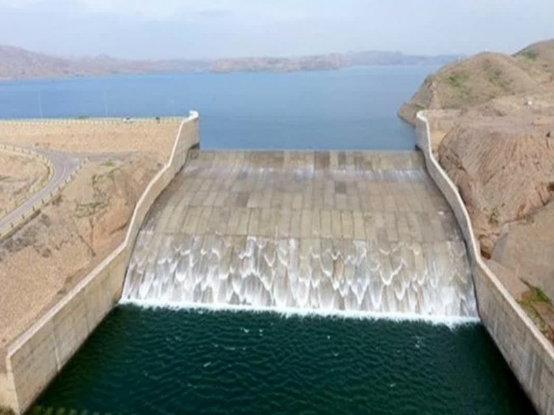 سد مخزنی دویرج در دهلران سرریز کرد