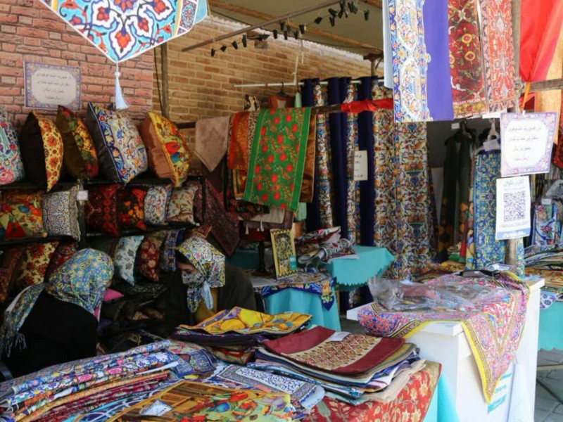 برپایی 120 غرفه صنایع دستی ویژه اربعین در ایلام برپایی 120 غرفه صنایع دستی ویژه اربعین در ایلام