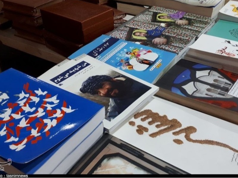 انتشار 100 عنوان کتاب طی دو ماه در ایلام