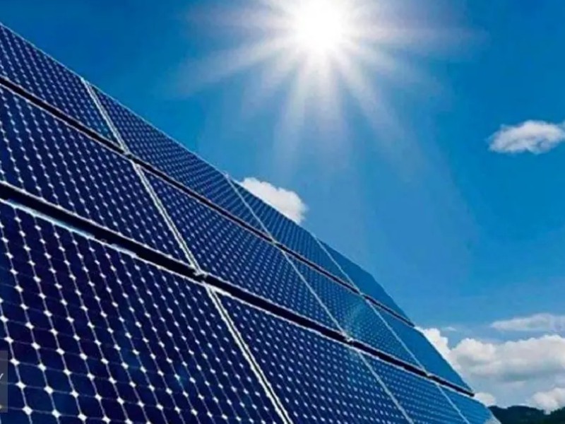 راه اندازی 70 نیروگاه خورشیدی برای مددجویان کمیته امداد استان ایلام
