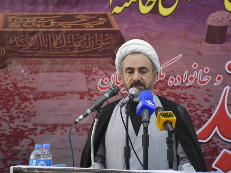 حاضران در تجمعات شبانه نسبت به پیامد شعارهای تفرقه افکن آگاه باشند حاضران در تجمعات شبانه نسبت به پیامد شعارهای تفرقه افکن آگاه باشند