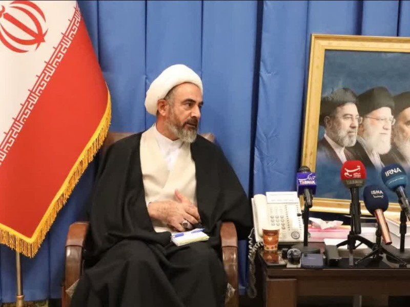 صیانت از جنگلهای زاگرس نیازمند فناوریهای نوین اطفای حریق است صیانت از جنگلهای زاگرس نیازمند فناوریهای نوین اطفای حریق است